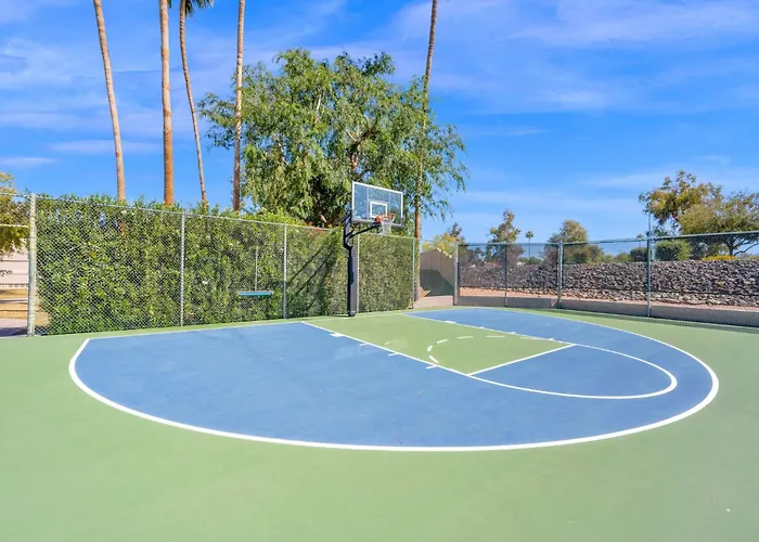 Guest Casita, New Pickleball, Tile Floor * Scottsdale